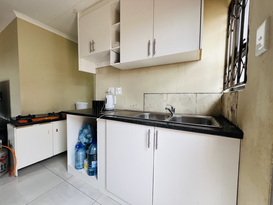 To Let 3 Bedroom Property for Rent in Kya Sands Gauteng