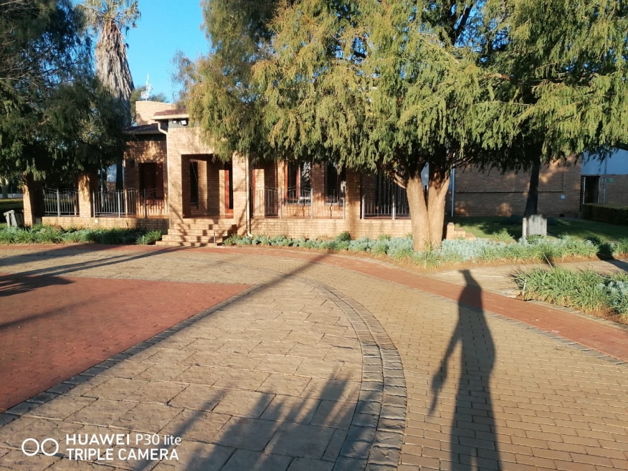 3 Bedroom Property for Sale in Equestria Gauteng