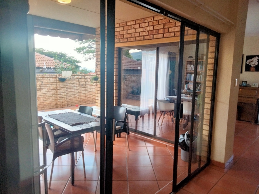 3 Bedroom Property for Sale in Pinehaven Gauteng