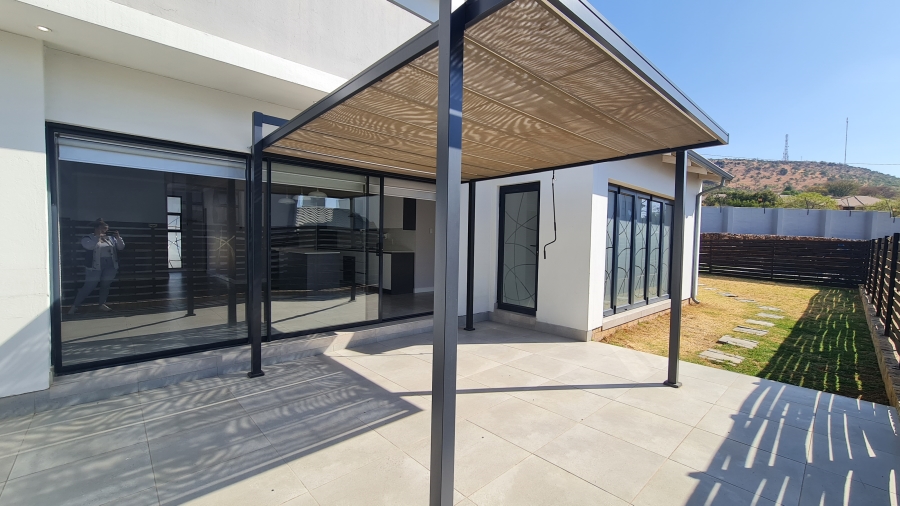 To Let 3 Bedroom Property for Rent in Willowbrook Gauteng