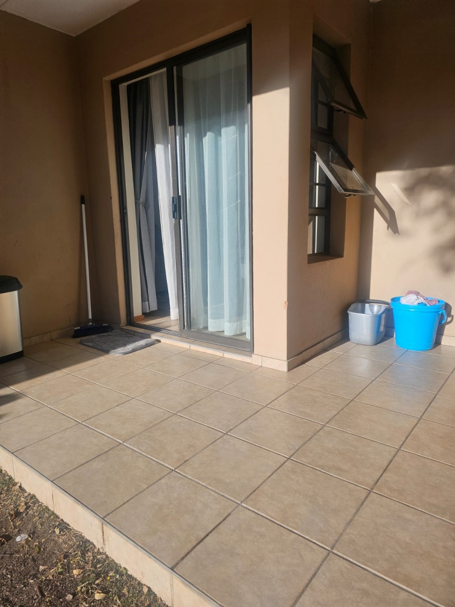 To Let 2 Bedroom Property for Rent in North Riding Gauteng