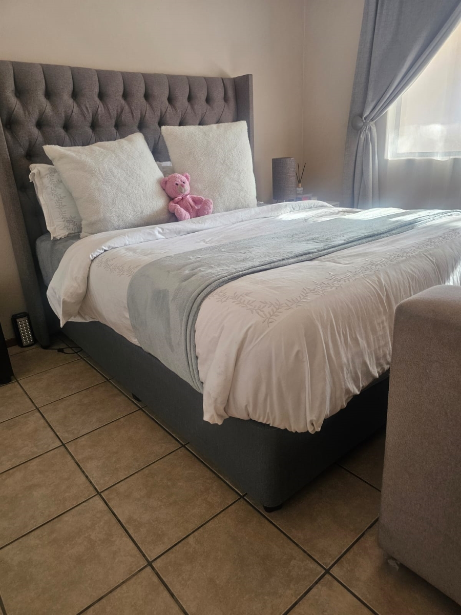 To Let 2 Bedroom Property for Rent in North Riding Gauteng