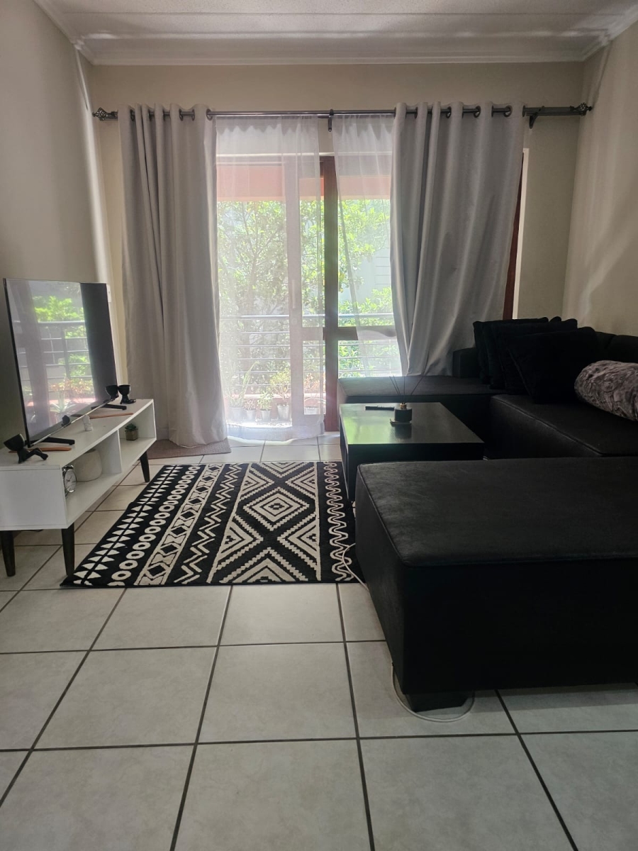 To Let 1 Bedroom Property for Rent in Lonehill Gauteng