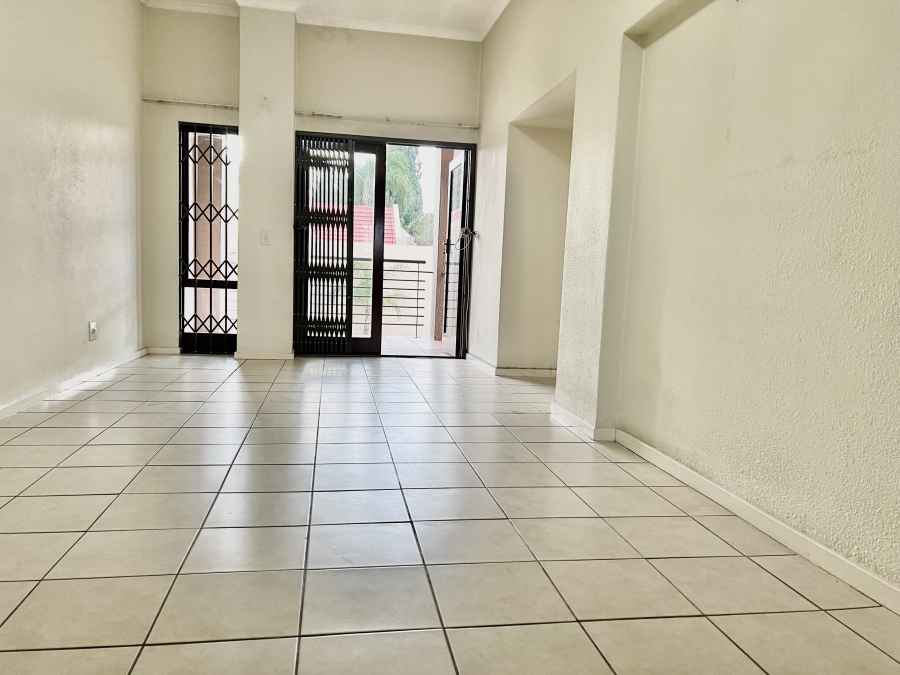 2 Bedroom Property for Sale in Khyber Rock Gauteng