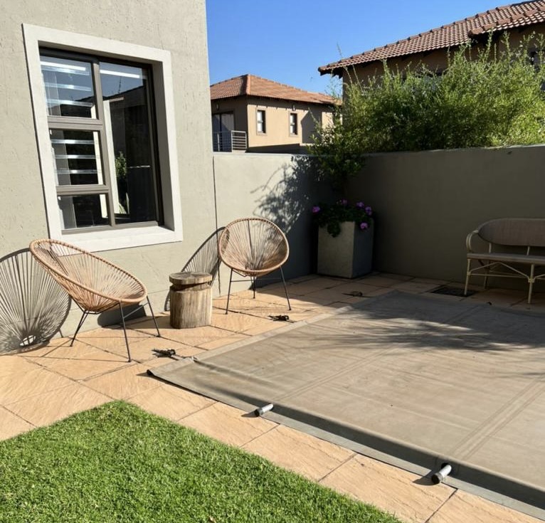 3 Bedroom Property for Sale in Greenstone Hill Gauteng