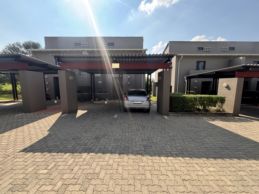 To Let 3 Bedroom Property for Rent in Jackal Creek Golf Estate Gauteng