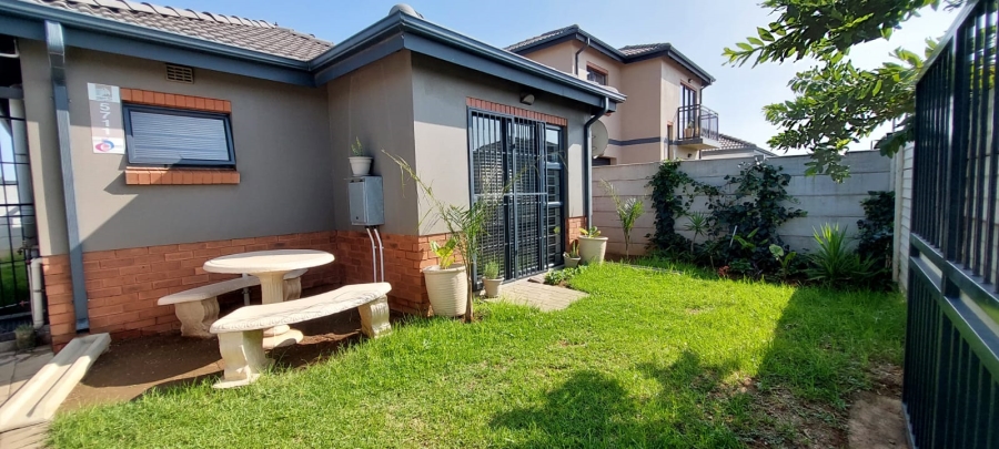 To Let 3 Bedroom Property for Rent in Albertsdal Gauteng