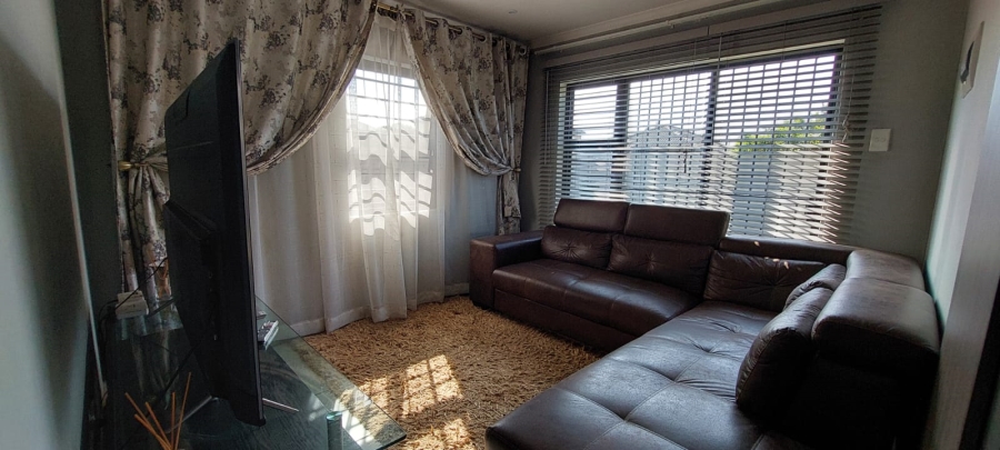 To Let 3 Bedroom Property for Rent in Albertsdal Gauteng