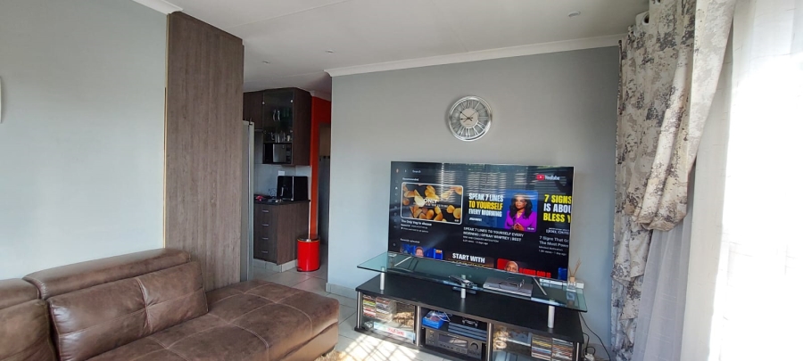 To Let 3 Bedroom Property for Rent in Albertsdal Gauteng