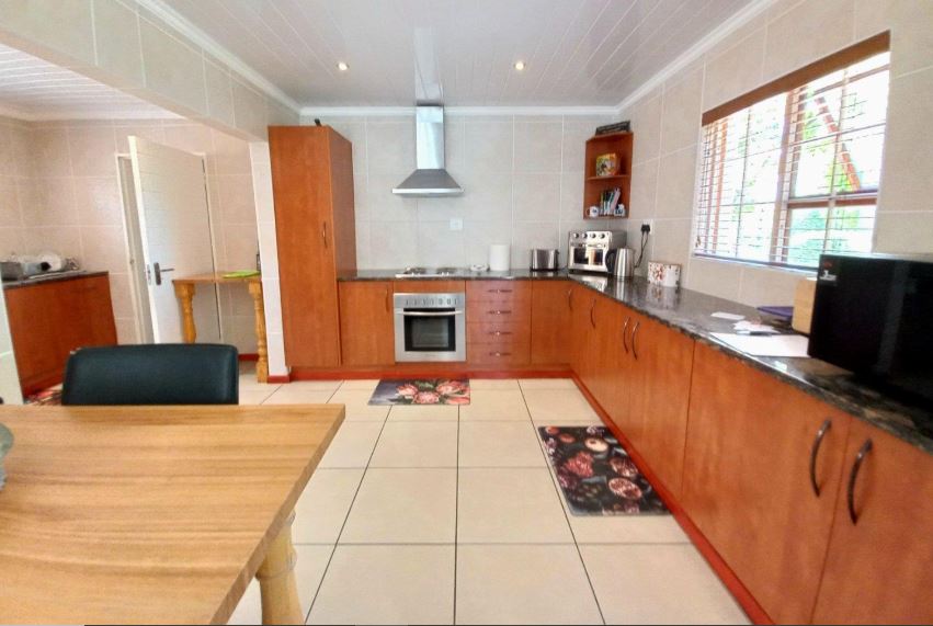 3 Bedroom Property for Sale in Greenstone Hill Gauteng