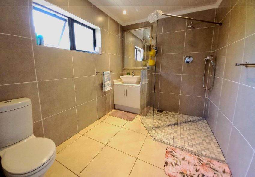 3 Bedroom Property for Sale in Greenstone Hill Gauteng