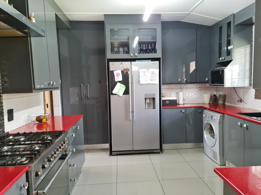 3 Bedroom Property for Sale in Eastleigh Gauteng