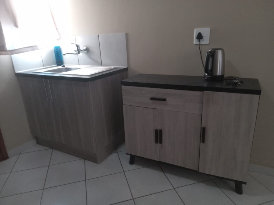 To Let 3 Bedroom Property for Rent in Salfin Gauteng