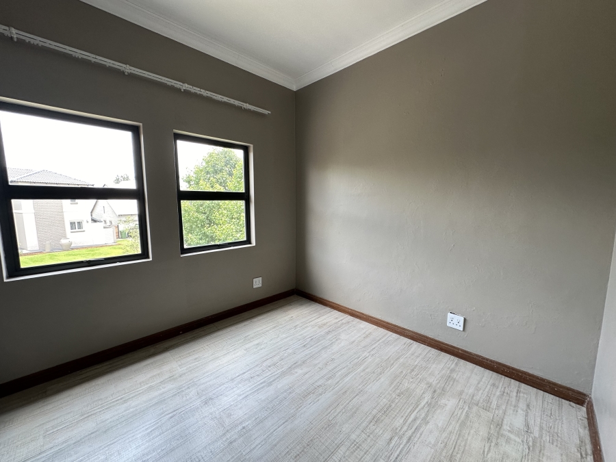 To Let 3 Bedroom Property for Rent in Midlands Estate Gauteng