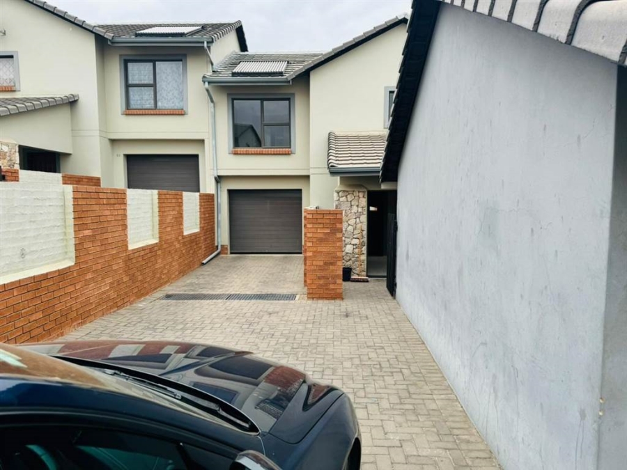 3 Bedroom Property for Sale in Kyalami Gauteng