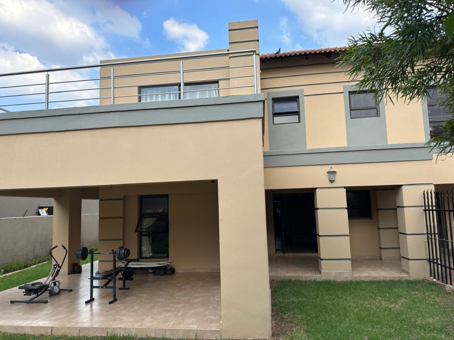 To Let 4 Bedroom Property for Rent in Kyalami Gauteng