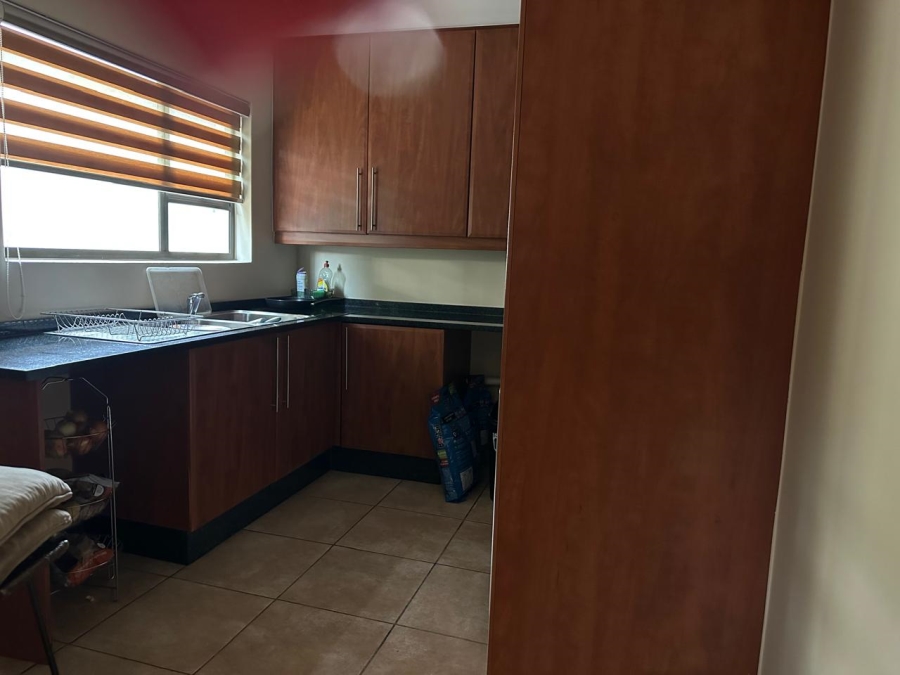 To Let 4 Bedroom Property for Rent in Kyalami Gauteng