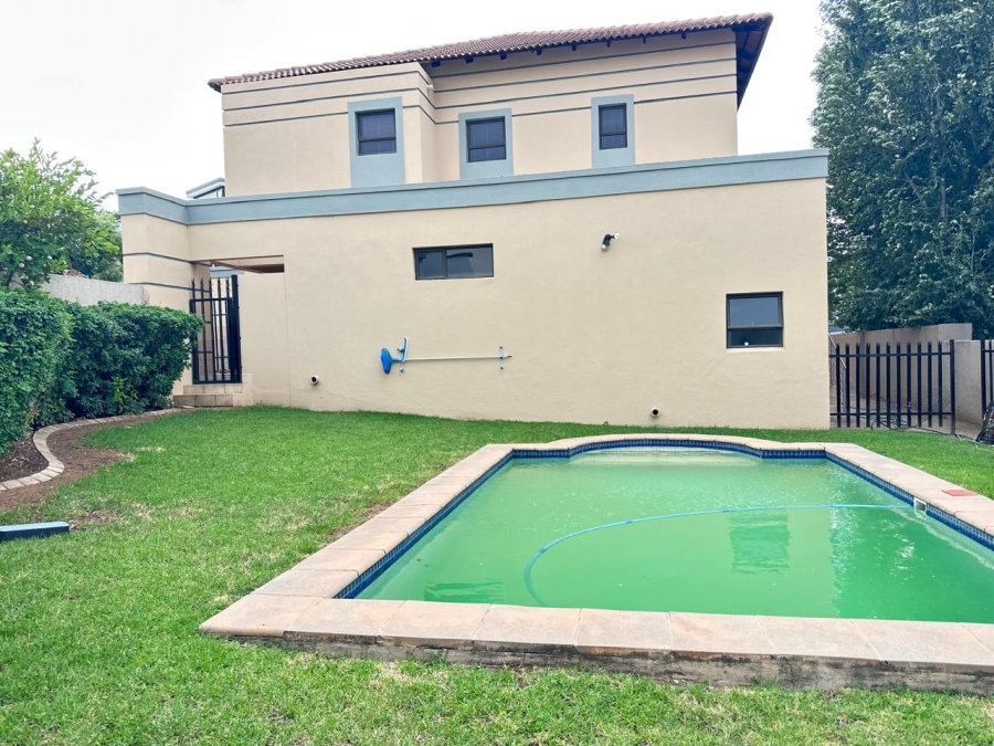 To Let 4 Bedroom Property for Rent in Kyalami Gauteng