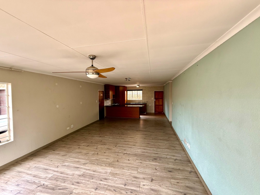 3 Bedroom Property for Sale in Amorosa Gauteng