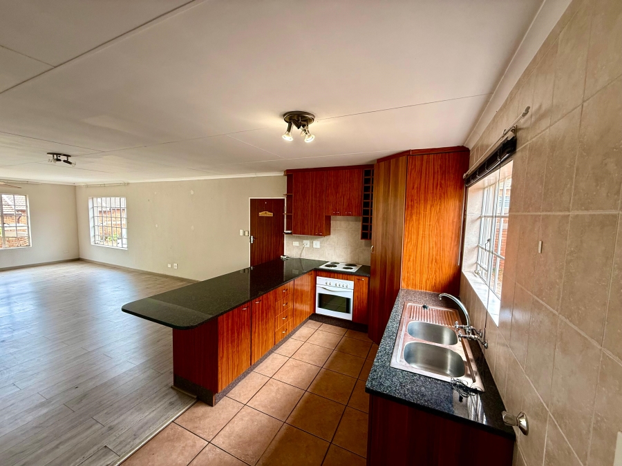 3 Bedroom Property for Sale in Amorosa Gauteng