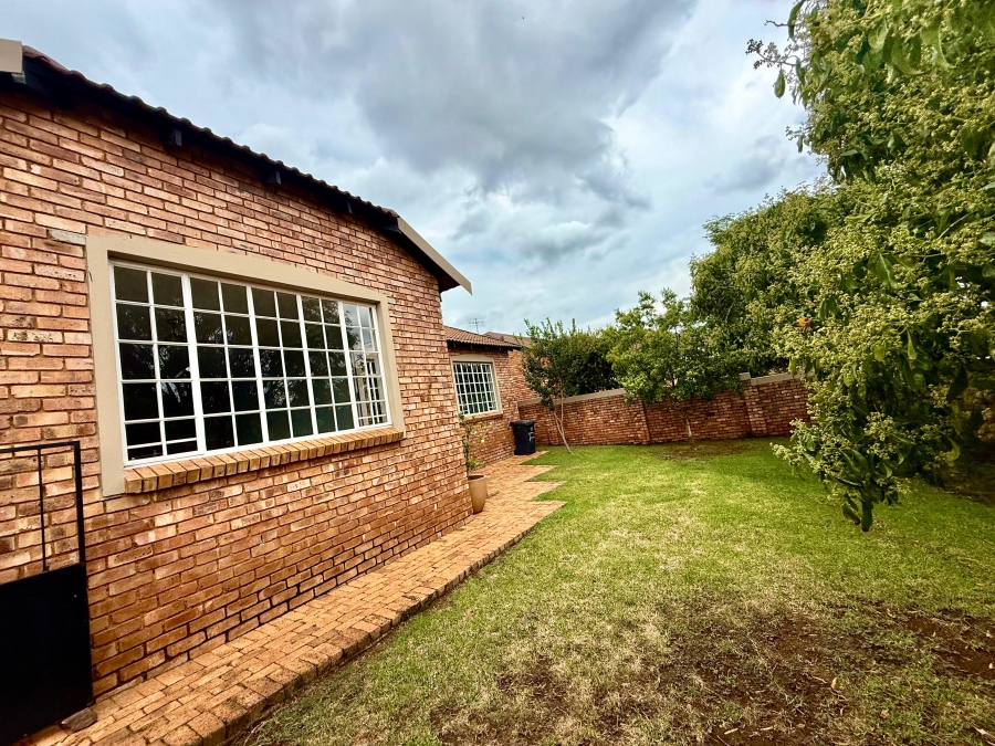 3 Bedroom Property for Sale in Amorosa Gauteng