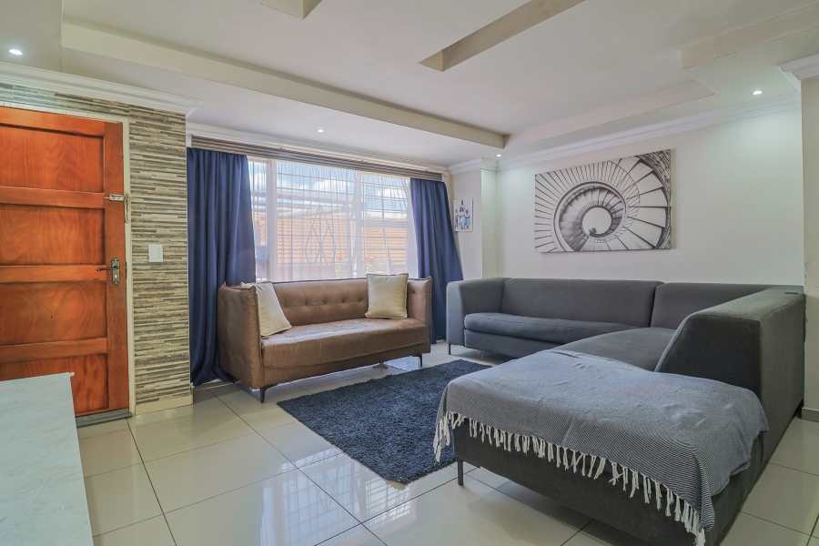 2 Bedroom Property for Sale in Alan Manor Gauteng