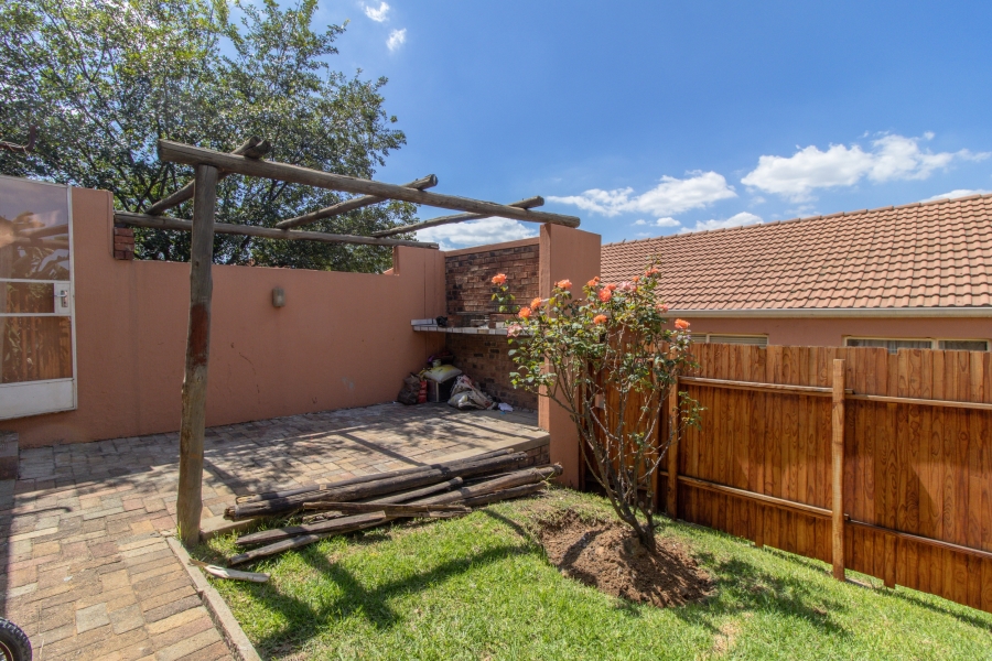 2 Bedroom Property for Sale in Alan Manor Gauteng