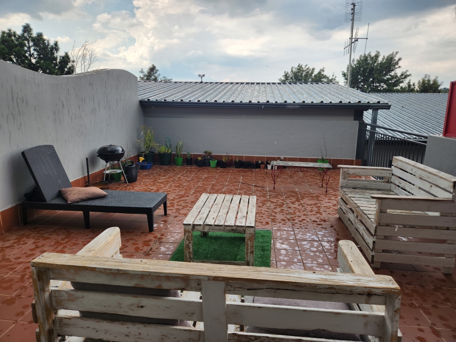 To Let 3 Bedroom Property for Rent in Ferndale Gauteng