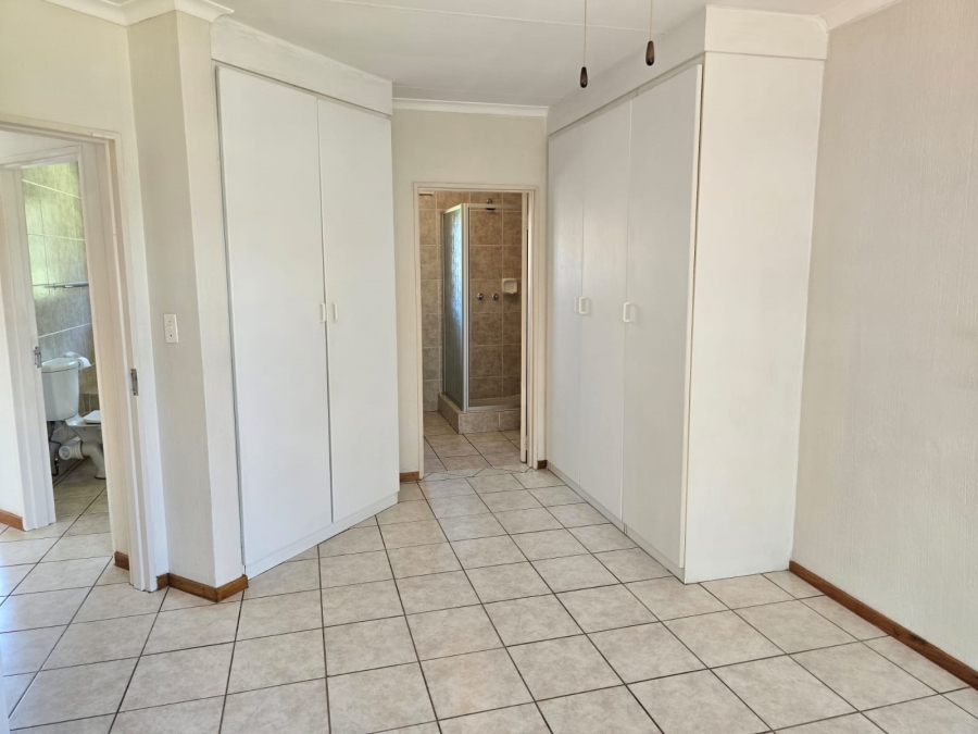 2 Bedroom Property for Sale in Montana Gauteng