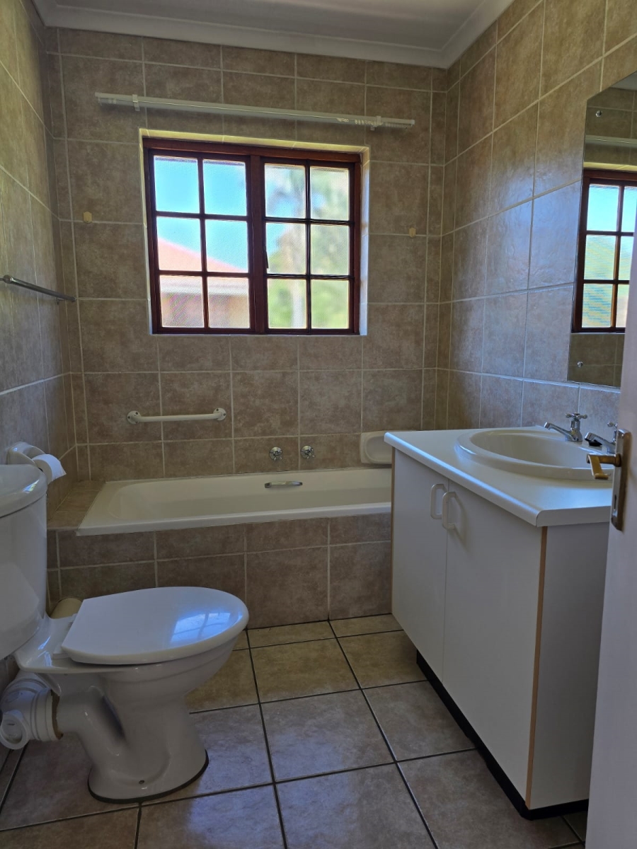 2 Bedroom Property for Sale in Montana Gauteng