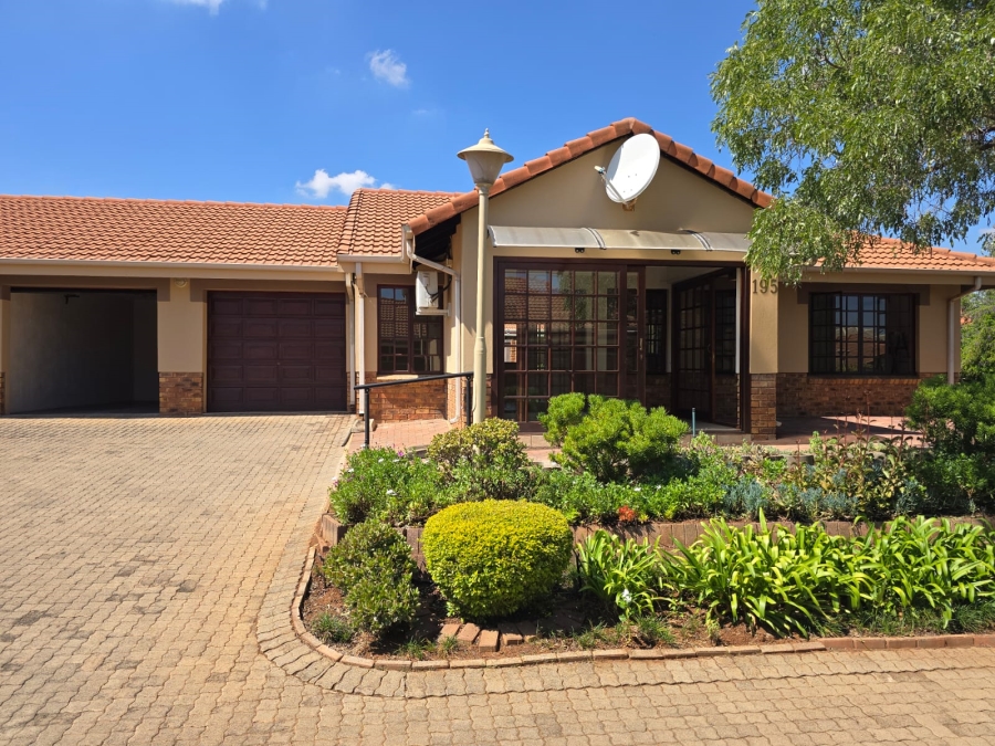 2 Bedroom Property for Sale in Montana Gauteng