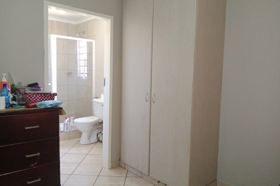 To Let 3 Bedroom Property for Rent in Nellmapius Gauteng