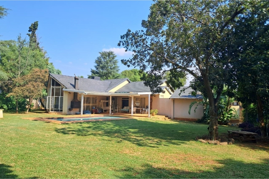 4 Bedroom Property for Sale in Wierda Park Gauteng