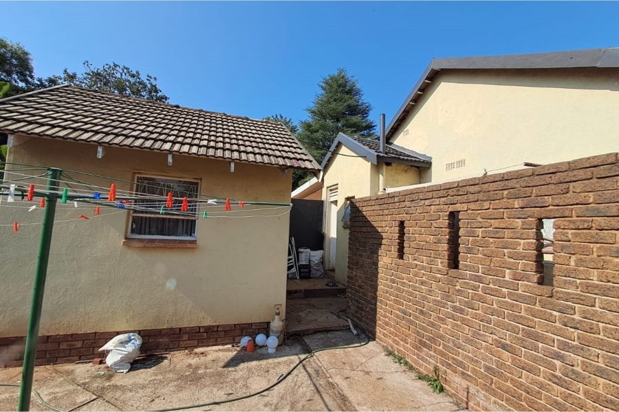 4 Bedroom Property for Sale in Wierda Park Gauteng