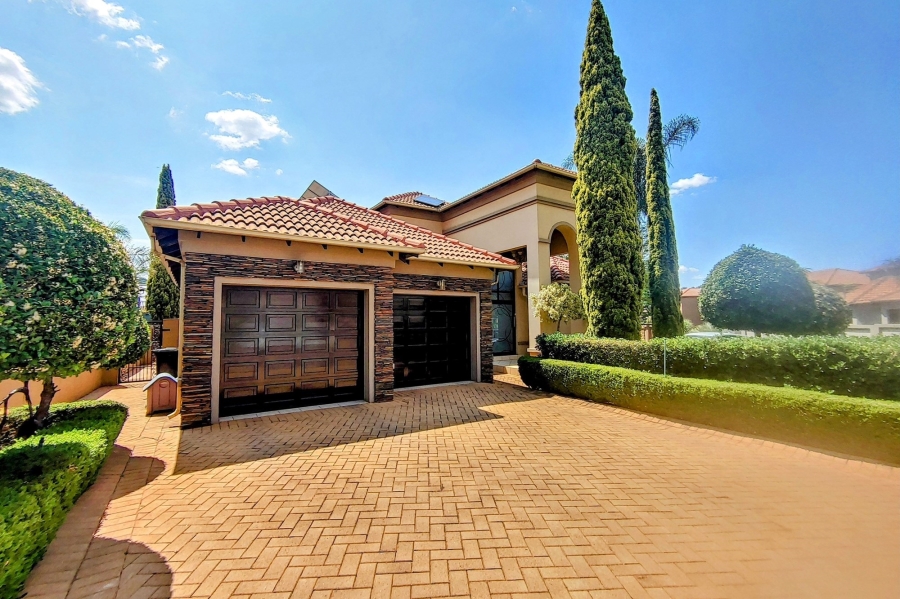 4 Bedroom Property for Sale in Glen Erasmia Gauteng