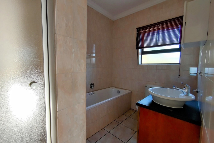 To Let 3 Bedroom Property for Rent in Rynfield Gauteng