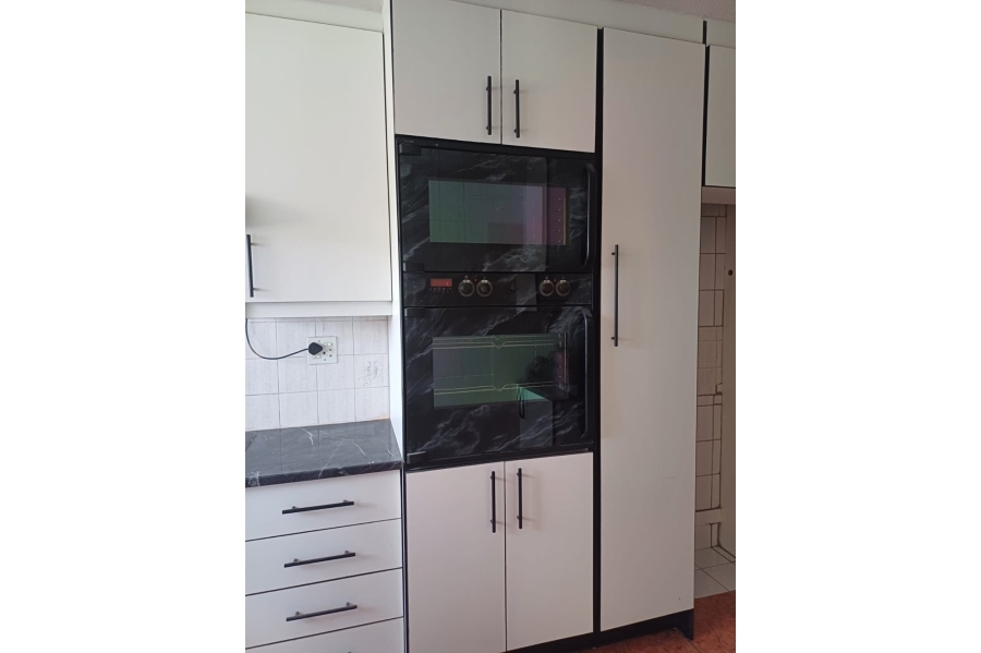 To Let 2 Bedroom Property for Rent in Villieria Gauteng