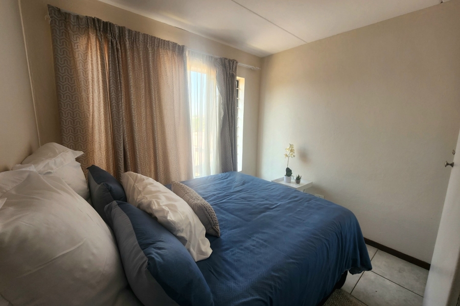 To Let 2 Bedroom Property for Rent in Clubview Gauteng