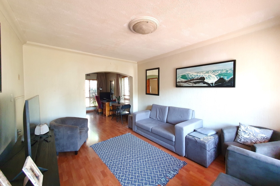 2 Bedroom Property for Sale in Hennopspark Gauteng