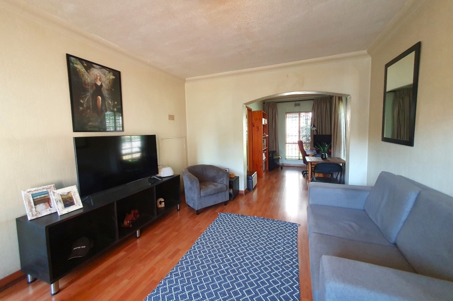 2 Bedroom Property for Sale in Hennopspark Gauteng