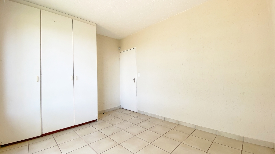 2 Bedroom Property for Sale in Townsview Gauteng