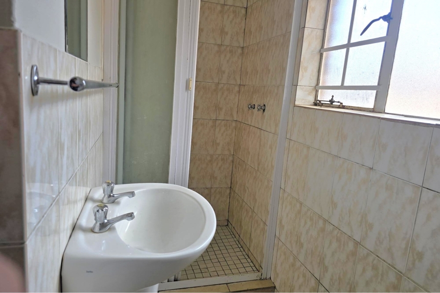 1 Bedroom Property for Sale in Kempton Park Central Gauteng