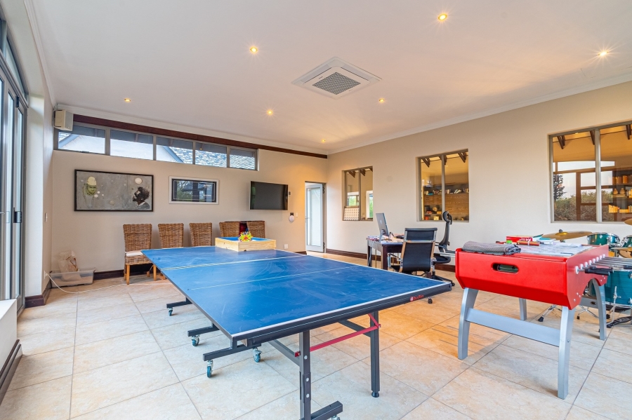 5 Bedroom Property for Sale in Waterfall Equestrian Estate Gauteng