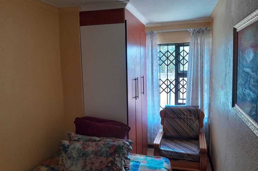 3 Bedroom Property for Sale in Clayville Gauteng