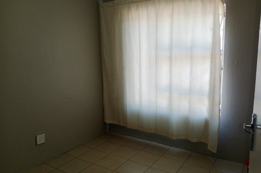 To Let 3 Bedroom Property for Rent in Nellmapius Gauteng