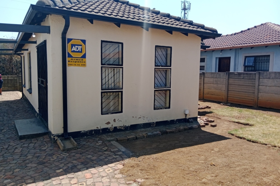 To Let 3 Bedroom Property for Rent in Nellmapius Gauteng