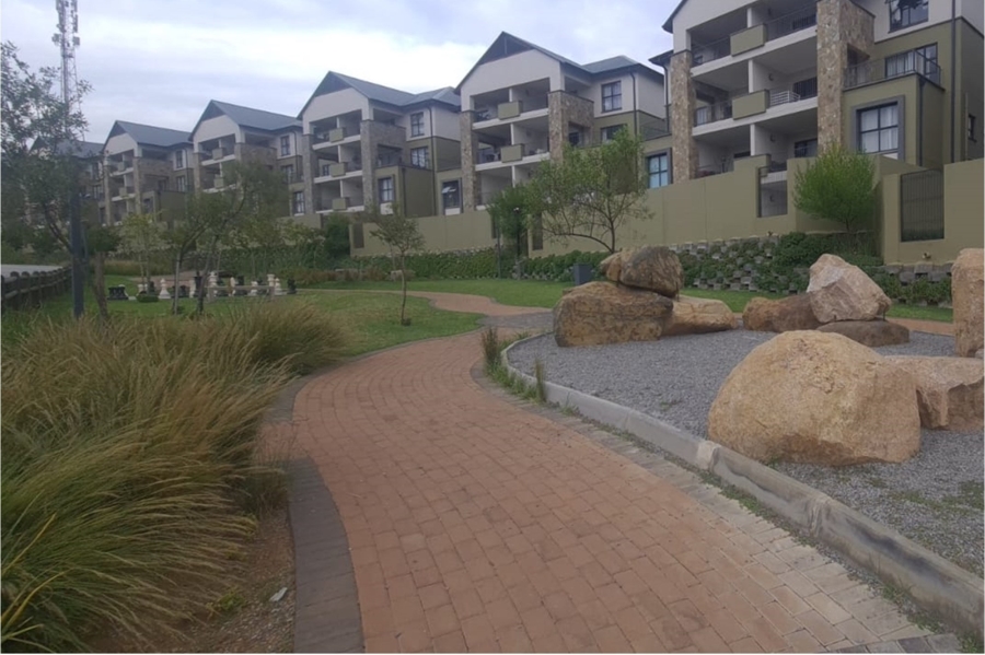 1 Bedroom Property for Sale in Waterfall Gauteng