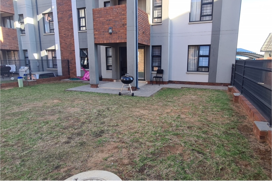 2 Bedroom Property for Sale in Amberfield Gauteng