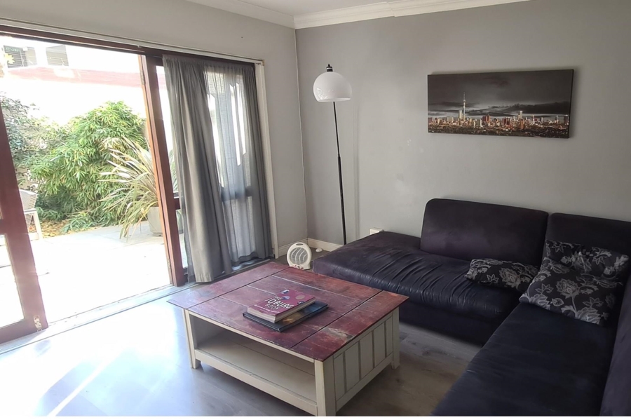 2 Bedroom Property for Sale in Sandown Gauteng