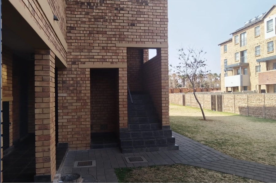 2 Bedroom Property for Sale in Montana Tuine Gauteng